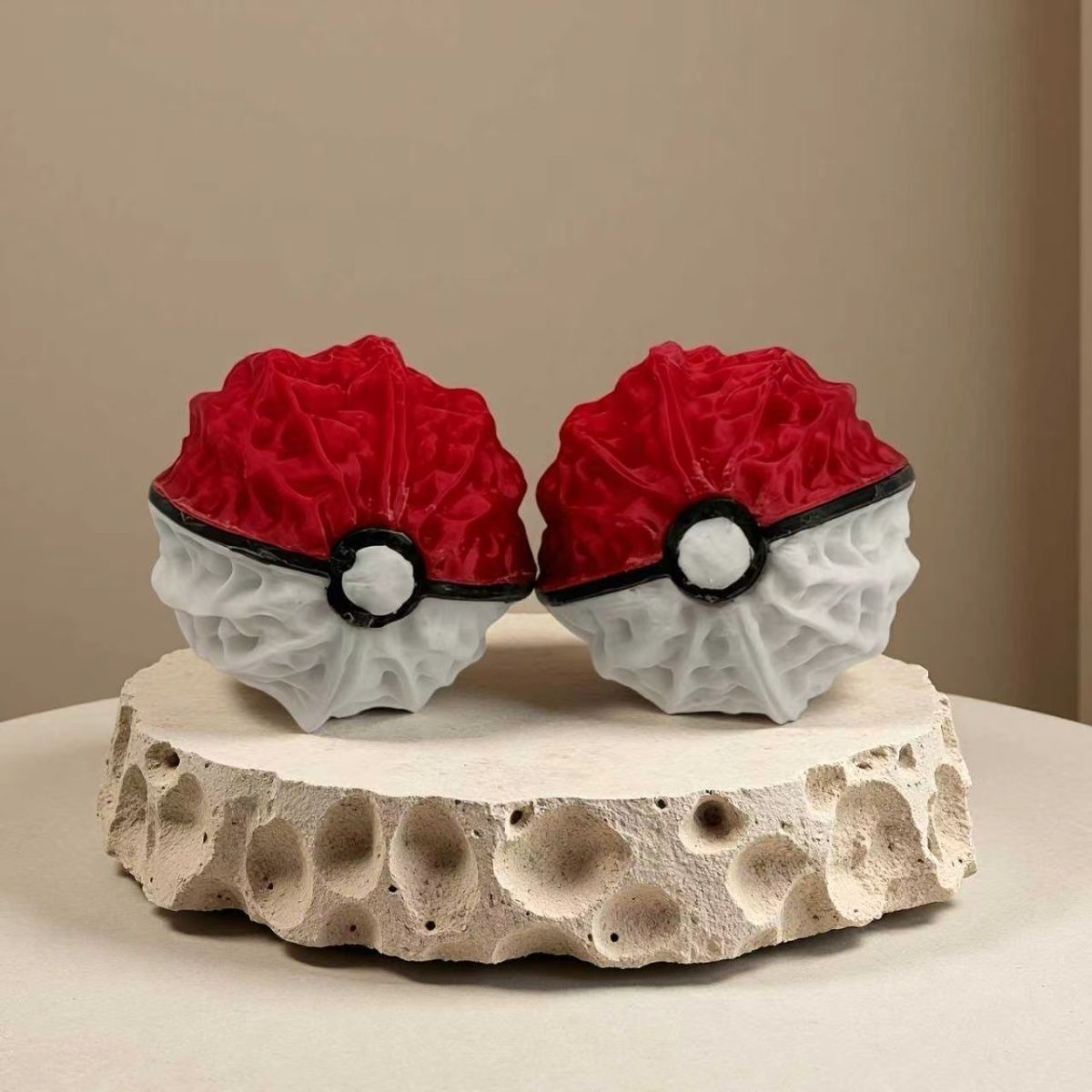 โปเกมอน โปเกบอล 3D รูปทรงวอลนั - Pokeball Cosplay Prop บทวิจารณ์และราคา